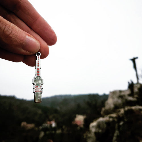 Tv-torony fülbevaló